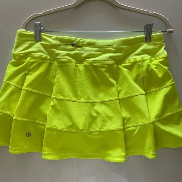lululemon Women's Neon Yellow Skirt Pace Rival - Picture 2 of 5